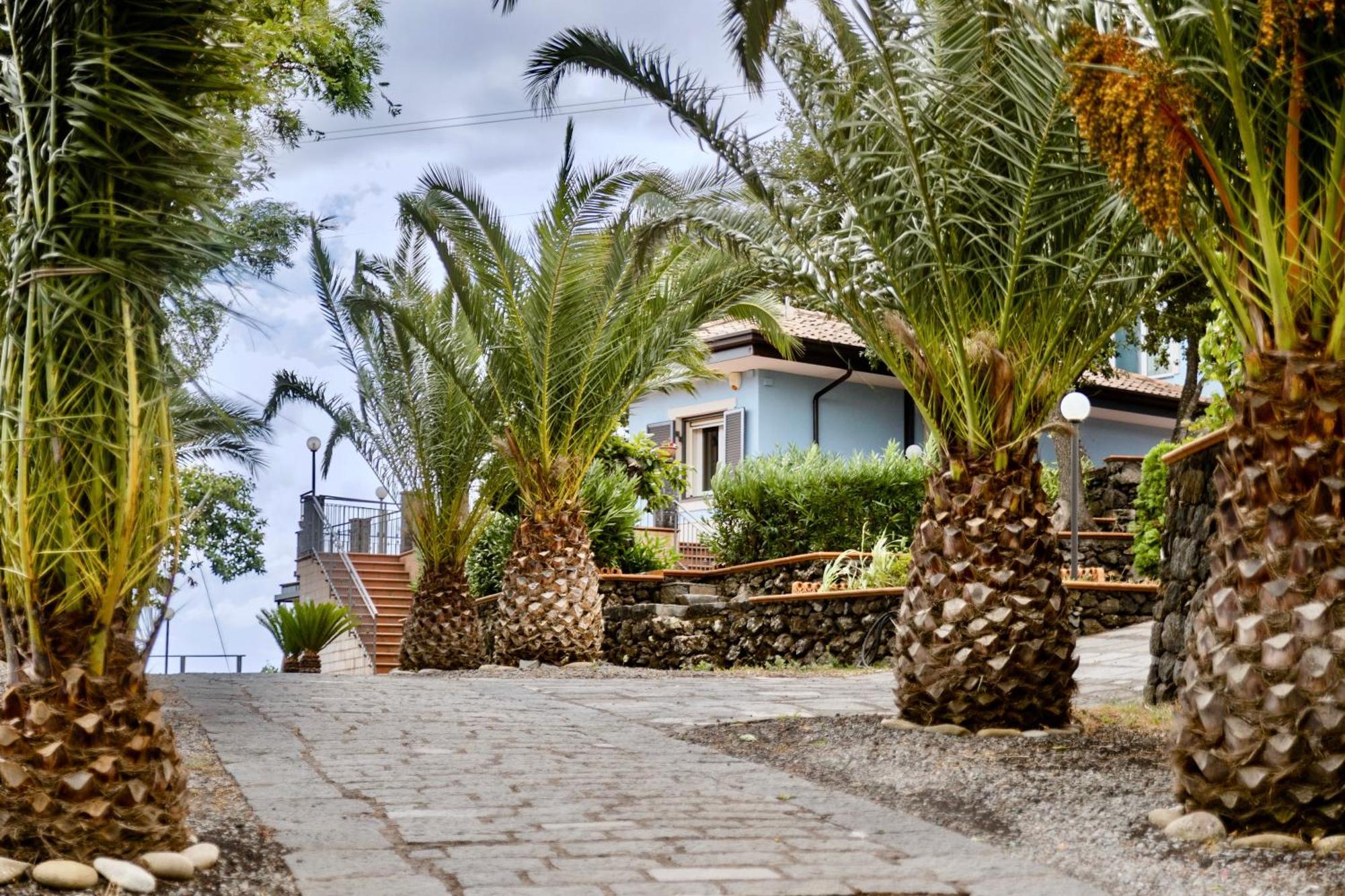 Villa Melany Casa Vacanza 피에디몬테 에트네오 외부 사진