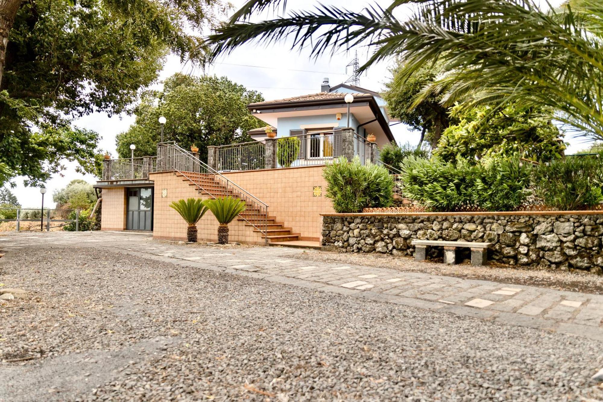 Villa Melany Casa Vacanza 피에디몬테 에트네오 외부 사진